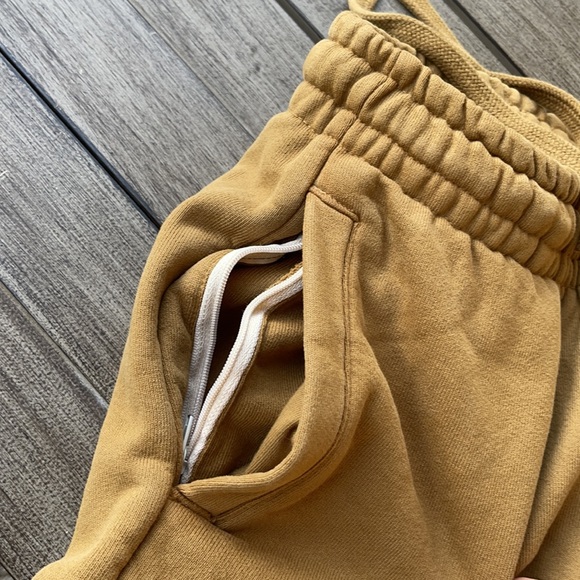 🌴🔆TALENTLESS- CAMAL JOGGERS SWEATPANTS🔆🌴 - Picture 7 of 9